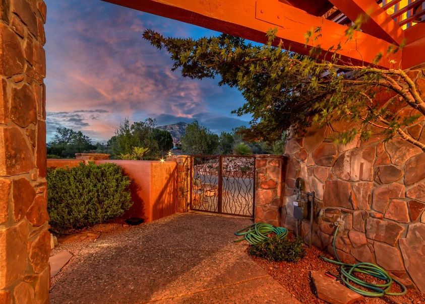 FEATHER WAY - $572,000 - 3BDR - 3BTH - Single Family - Sedona AZ Pre ...