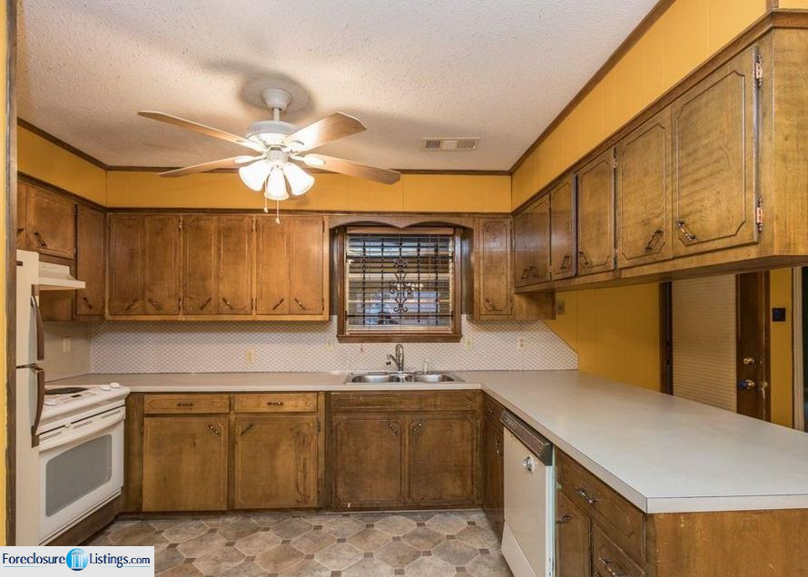 DUKE CT 77,000 3BDR 2BTH Single Family Little Rock AR Pre