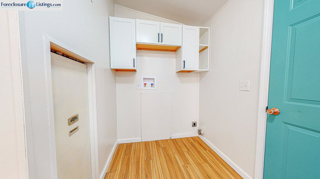 WALLACE RD 225,000 4BDR 2BTH Single Family Coos Bay OR Pre