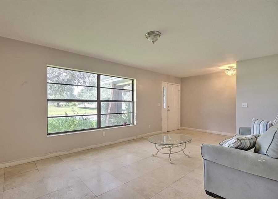 CORAL RIDGE RD 249,900 3BDR 2.5BTH Single Family Sebring FL