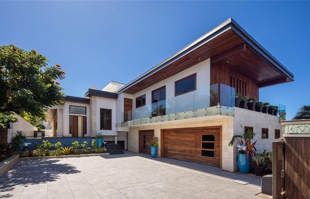 KULAMANU ST 469,300 5BDR 7BTH Single Family Honolulu HI Pre