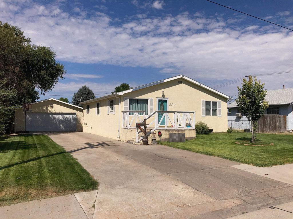 AVENUE D 153,200 3BDR 2BTH Single Family Scottsbluff NE Pre