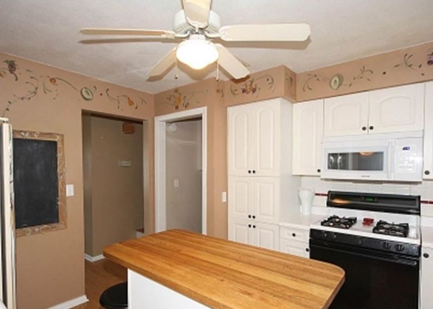 E MAYWOOD ST 186,600 3BDR 2BTH Single Family Morton IL Preforeclosure Listing 30338660