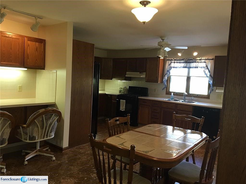 CARIBOU DR 325,200 3BDR 3BTH Single Family Youngstown OH Pre