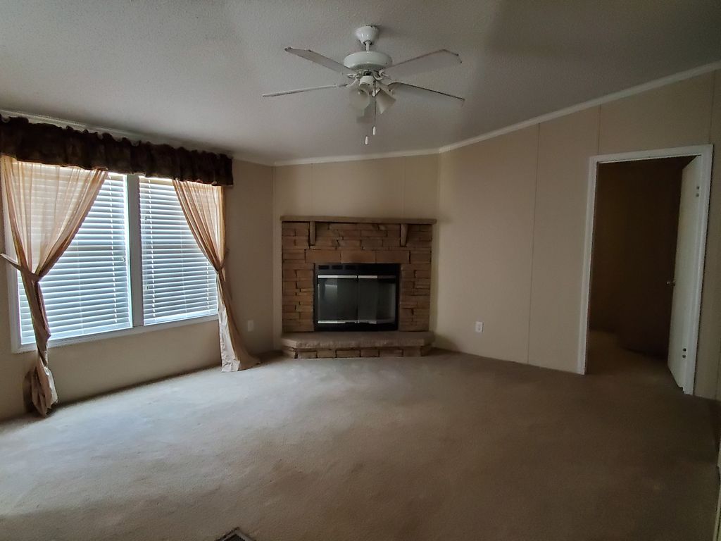 TRICE CEMETARY RD 85,000 4BDR 2BTH Mobile Home Thomaston GA