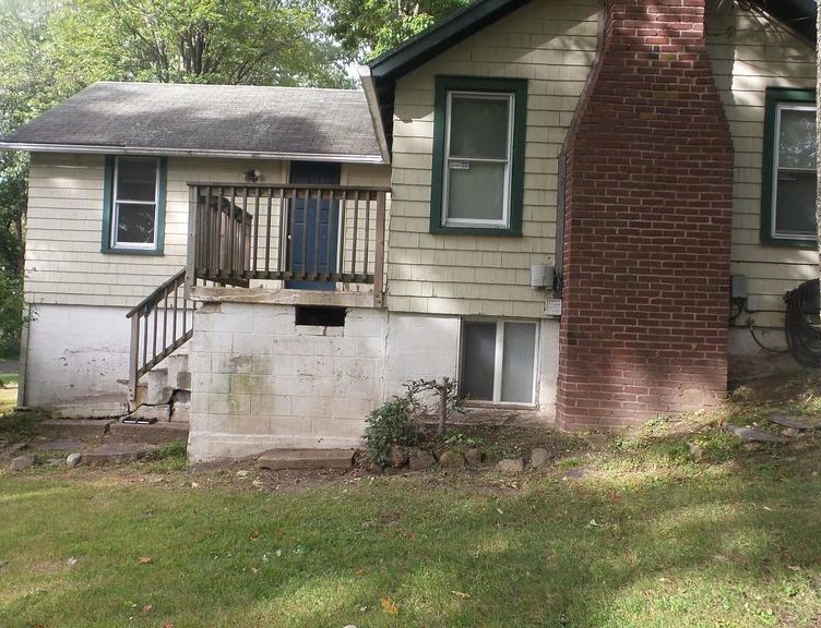 KINNEY AVE 80,000 2BDR 1BTH Single Family Mount Pocono PA