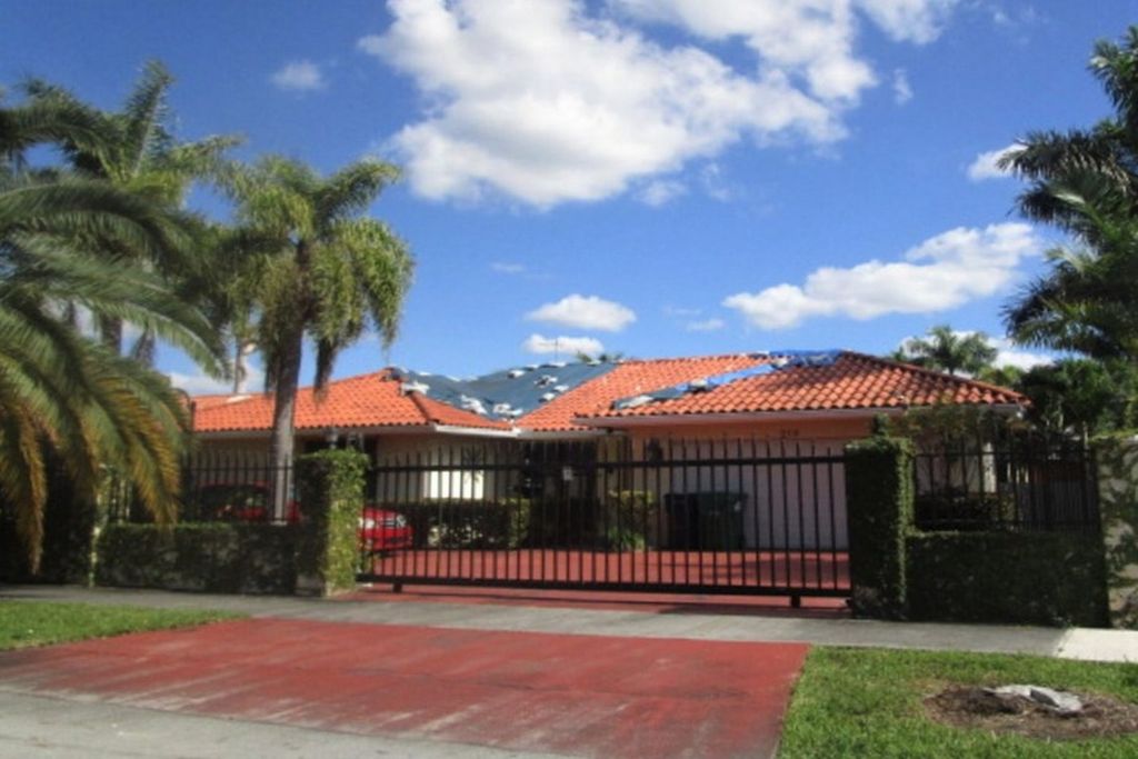 NW 136TH CT 274,750 4BDR 2BTH Single Family Miami FL Sheriffsale Listing 29958241