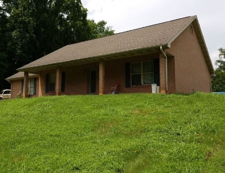 BENT RD 166,700 4BDR 2BTH Single Family Kodak TN Sheriff