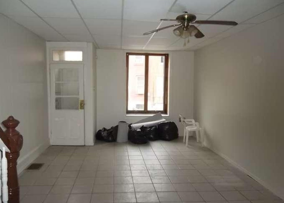 S 16TH ST 290,900 2BDR 2BTH Single Family Philadelphia PA Sheriffsale Listing 30379457