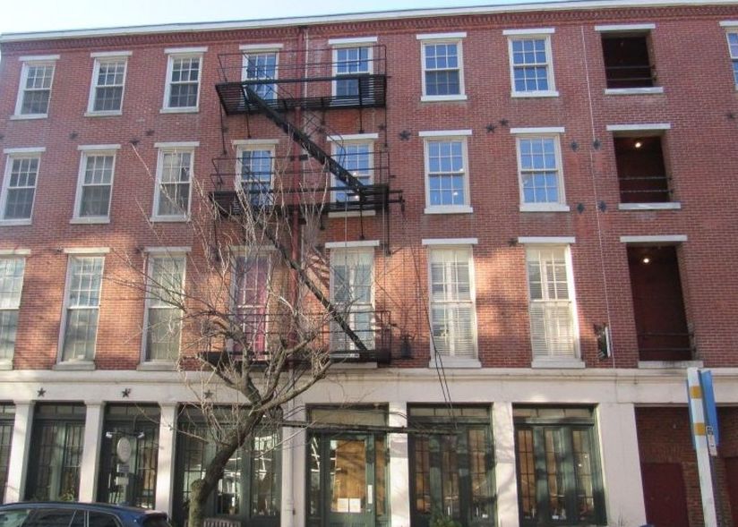 RACE ST UNIT 4B 499,000 1BDR 1BTH Condo/Townhome